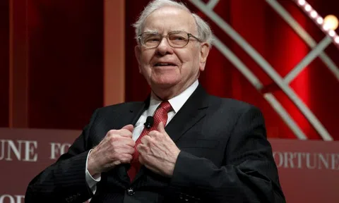 Berkshire giải ngân khoản tiền khổng lồ Warren Buffet tích lũy nhiều năm