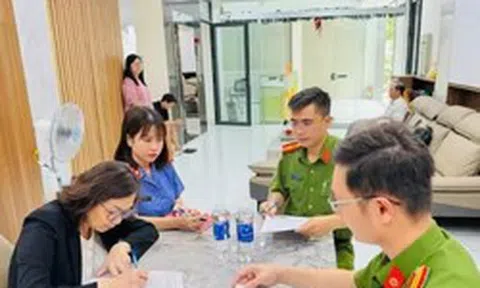Dùng tài khoản cá nhân 'né' thuế, chủ doanh nghiệp vàng bạc bị khởi tố
