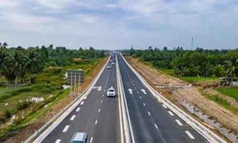 Bắt đầu thu phí 5 đoạn tuyến cao tốc Bắc - Nam
