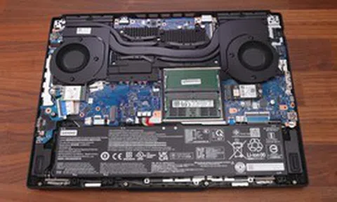 Mua laptop gaming 64 GB RAM, bảo hành xong máy chỉ còn 32 GB