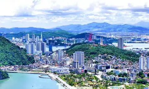 Quảng Ninh chuẩn bị đổi tên bộ máy, thay con dấu để lên thành phố