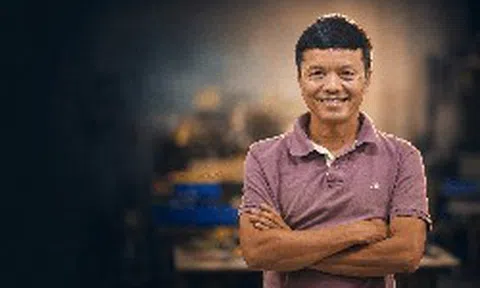 Người Việt đầu tiên xuất khẩu UAV sang Mỹ: “Tôi mong không ai phải lớn lên trong hoàn cảnh như mình”