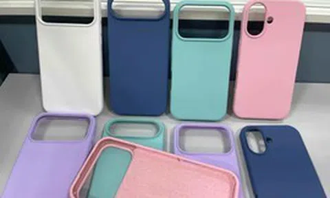 Cảnh báo về ốp điện thoại Trung Quốc siêu rẻ: Sạc pin, chơi game "làm máy nóng 40 độ" khiến chất độc tăng lên gấp đôi