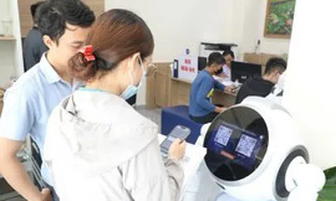 Đề xuất hỗ trợ 5 triệu đồng/tháng cho người làm chuyển đổi số