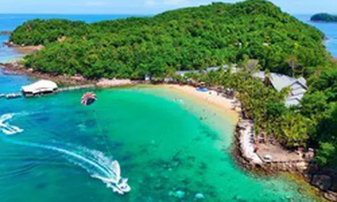 Việt Nam có hòn đảo được tạp chí Mỹ đánh giá đẹp hơn cả Maldives và Bali, sở hữu 3 kỷ lục Guinness: Hơn 116.000 lượt khách ghé thăm trong dịp Quốc khánh