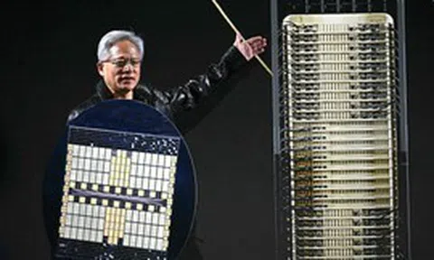 CEO NVIDIA Jensen Huang chúc mừng OpenAI, nói AGI đã đến: Không quên nhắc mọi người GPT-6 được huấn luyện trên chip AI nào