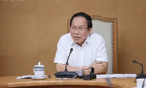 Sách giáo khoa khan hiếm, nhiều phụ huynh và học sinh khó mua được sách, Phó Thủ tướng ra chỉ đạo 'nóng'