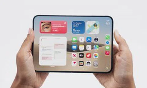 Chính thức: Không có iPhone Fold hay Ultra, Apple gọi iPhone gập đầu tiên là iPhone Duo, gây bất ngờ với màn hình trong gần như trơn láng hoàn hảo