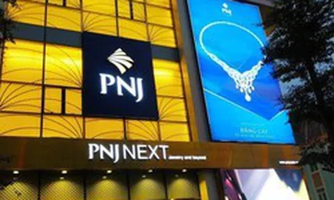 Vừa bán sạch PNJ một tháng trước, hai quỹ do Dragon Capital quản lý bất ngờ ‘quay xe’ mua lại