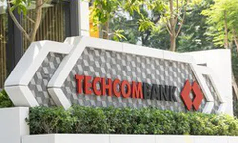 Techcombank vượt mốc 10.000 tỷ đồng nộp ngân sách, củng cố vị thế Doanh nghiệp Quốc gia