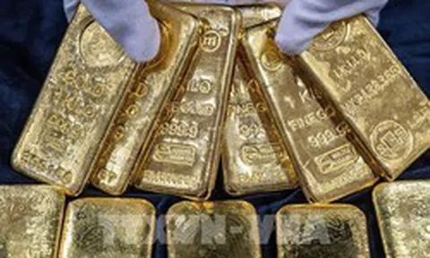 Quỹ vàng lớn nhất thế giới hành động gì sau quyết định tăng lãi suất của FED?