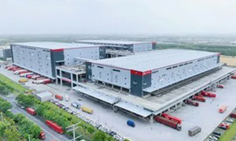 Phát hiện kho hàng khổng lồ 660.000m2 của Trung Quốc sát vách Việt Nam có động thái mới