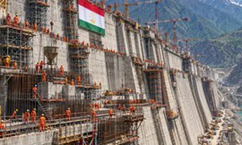 Phát hiện một quốc gia đang xẻ núi xây siêu đập cao 335 m, vượt xa đập Tam Hiệp - có 6 tổ máy công suất tương đương 3 nhà máy điện hạt nhân, hồ chứa 13,3 tỷ m2 nước