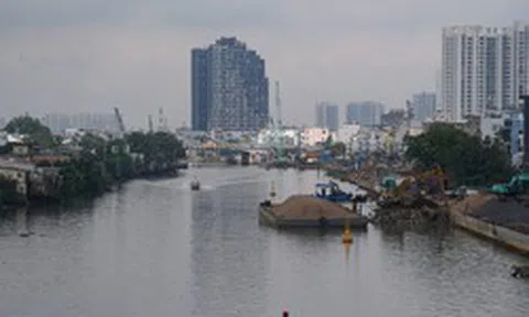 Diện mạo nhà ven kênh rạch ở TP.HCM sau một năm thi công