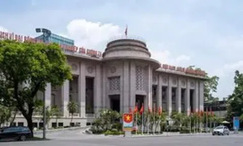 Lãi suất qua đêm tăng vọt, Ngân hàng Nhà nước có giải pháp gì?