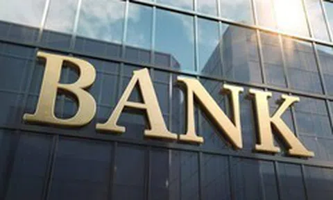 Thị giá đang 8.400 đồng/cp nhưng một ngân hàng muốn chào bán riêng lẻ 13.628 đồng/cp
