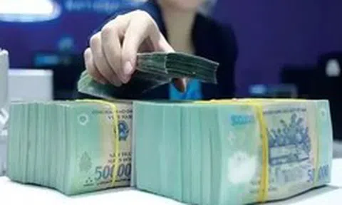 Trái phiếu Chính phủ hút gần 300.000 tỷ đồng, kỳ hạn 10 năm đắt hàng