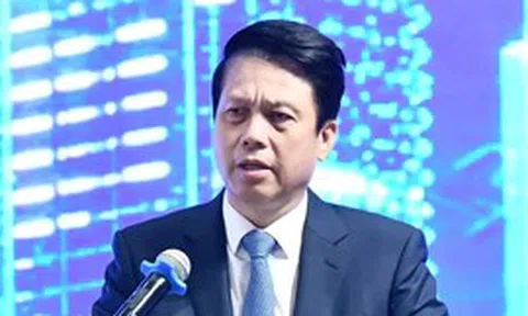Phó Thống đốc kể người nhà làm thủ tục xuất viện xong phải... nhập viện luôn