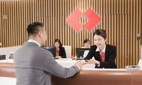 Thấy gì về thương vụ tăng vốn trăm nghìn tỷ của các ngân hàng?
