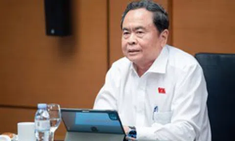 Chủ tịch Quốc hội chỉ ra vòng luẩn quẩn khiến doanh nghiệp nhỏ khó lớn