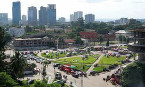 Việt Nam có một tỷ phú sang nước nghèo bậc nhất thế giới làm đại đô thị rộng 6.300ha, nhắm chuyển đổi 300.000 xe xăng tại nơi sở hữu “kho báu” ngành xe điện