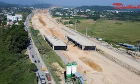 Tuyến đường hơn 5.200 tỷ đồng nối Đại lộ Thăng Long với cao tốc Hòa Bình dần lộ diện