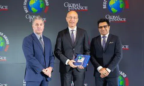 Techcombank nhận giải “Ngân hàng Tốt nhất Việt Nam” năm thứ 3 liên tiếp từ Global Finance, tiếp tục “chuỗi hat-trick” từ 3 tổ chức danh giá thế giới