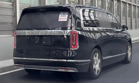 Xe bán gần 4 tỷ đồng nhưng cụm bàn đạp phanh có giá chỉ hơn 250 nghìn