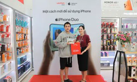 Viettel Store chính thức mở bán iPhone Duo