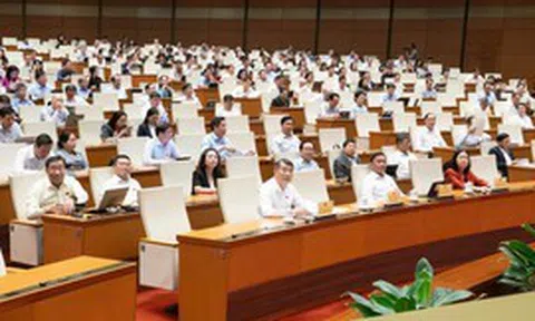 Chính phủ đặt mục tiêu phấn đấu GDP bình quân đầu người đạt 6.100 USD