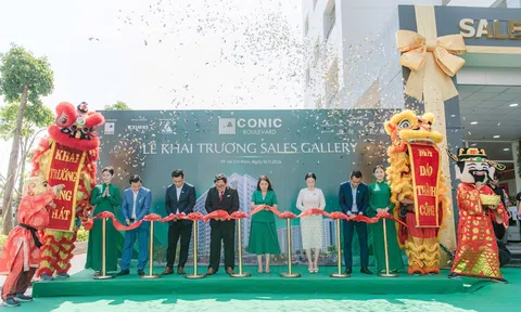 Hơn 300 khách hàng dự lễ khai trương Sales Gallery dự án Conic Boulevard