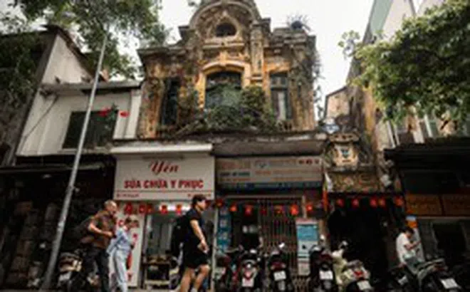 Chuyện chưa kể về căn biệt thự 57B Hàng Bồ giữa lòng Hà Nội: Cuộc sống hiện tại khiến nhiều người ngỡ ngàng
